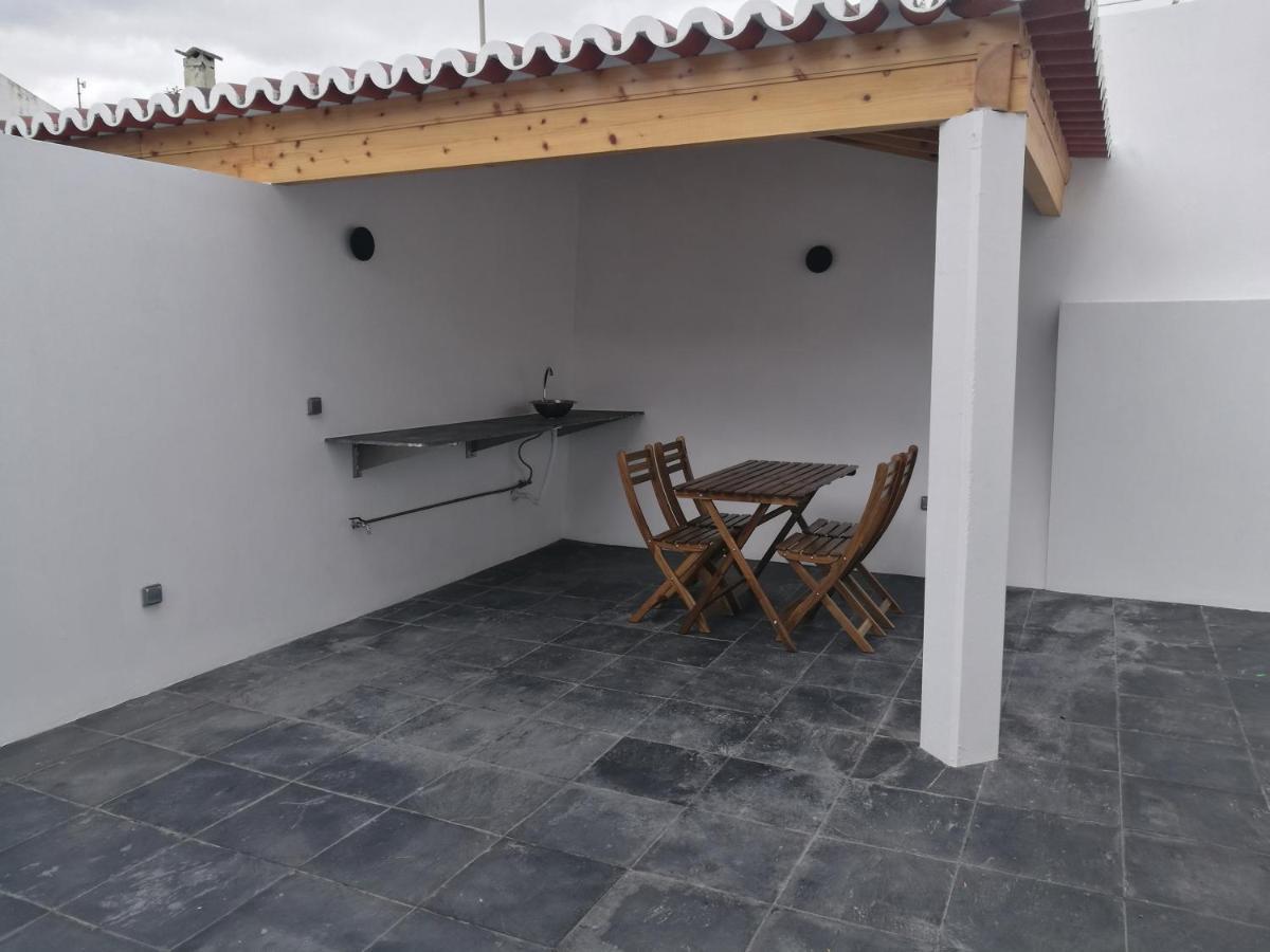Apartamento A Casinha Angra do Heroísmo Exterior foto
