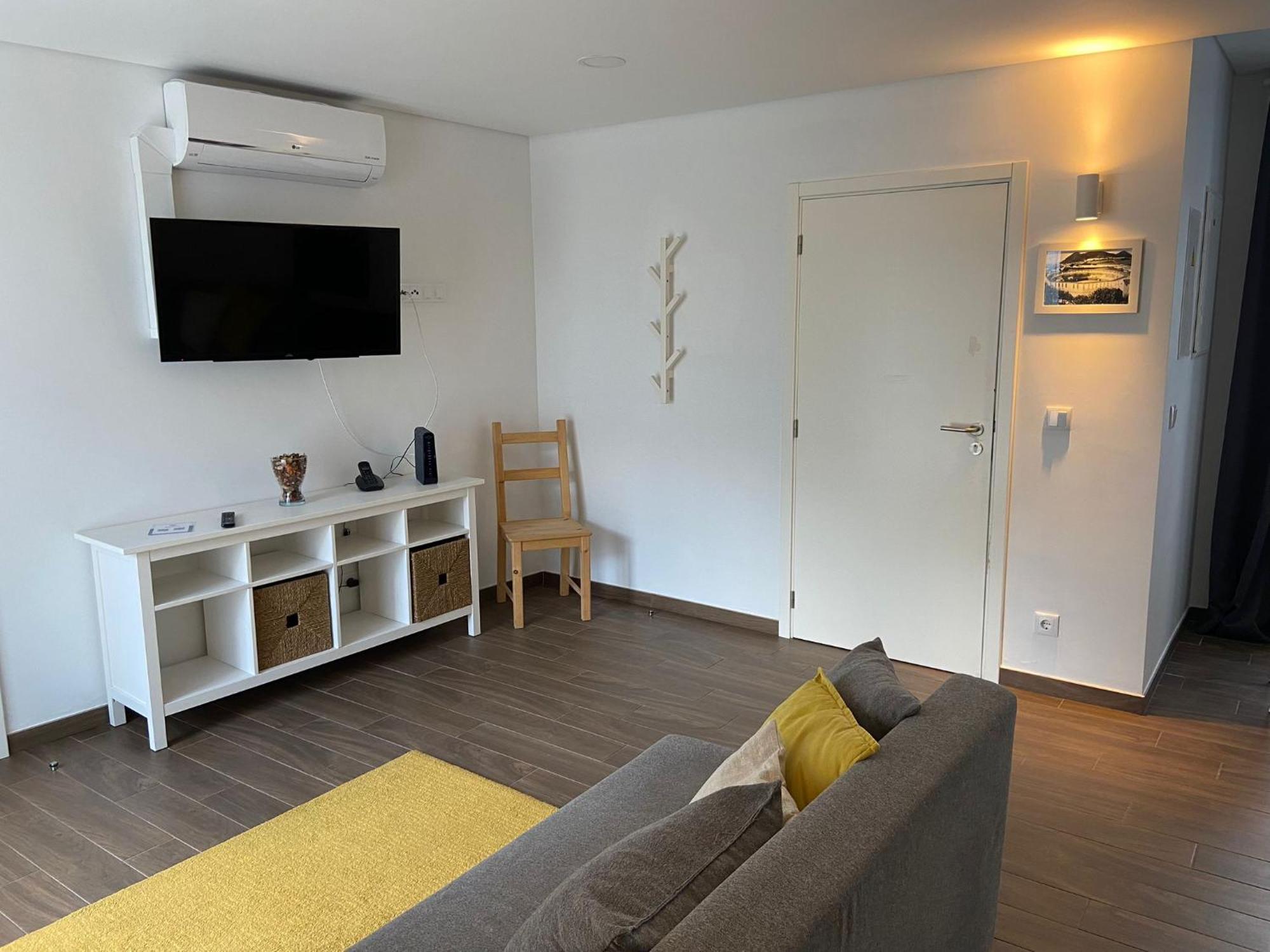 Apartamento A Casinha Angra do Heroísmo Exterior foto